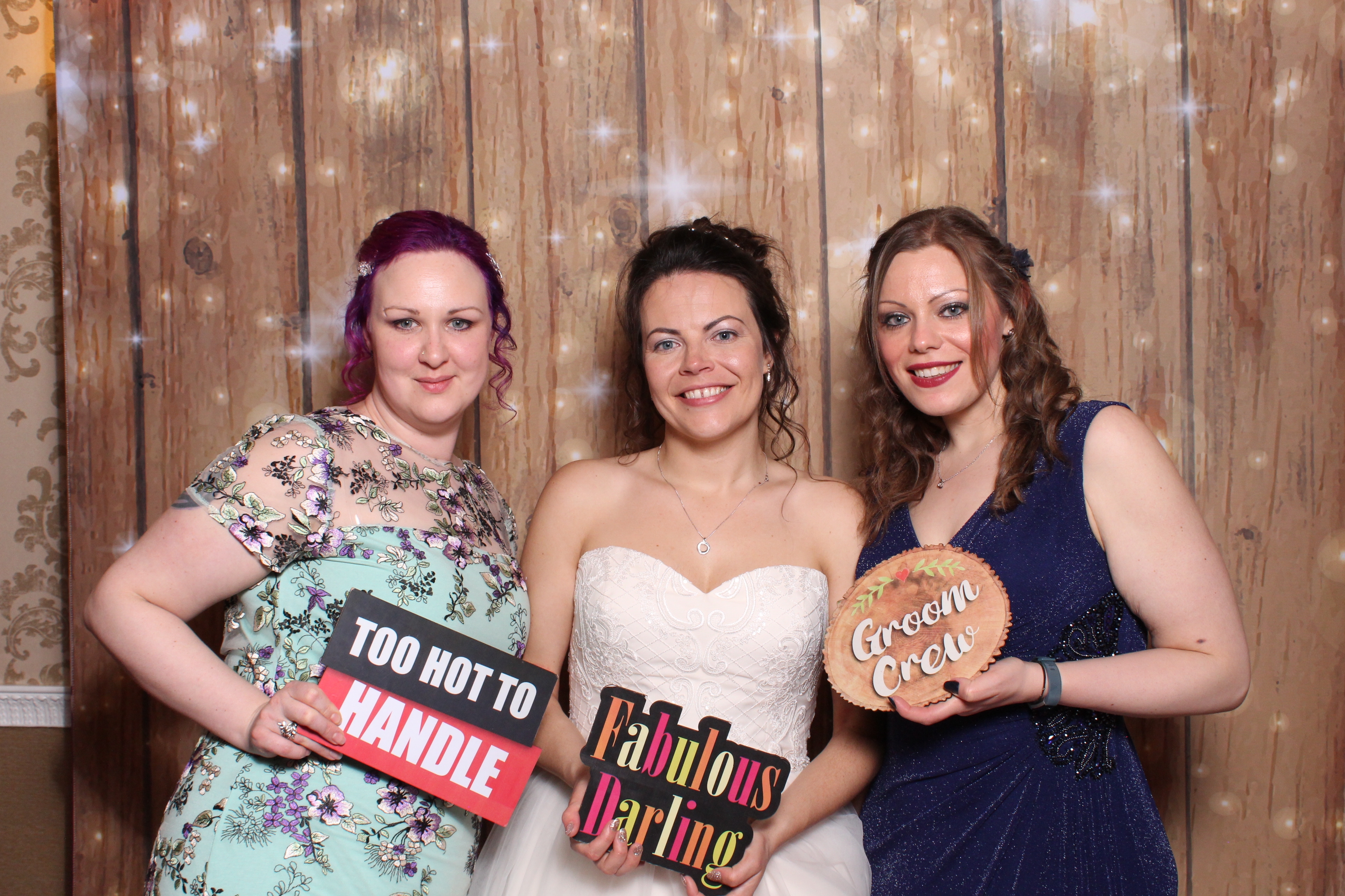 Mr & Mrs Sewell  | View more photos from the event at gallery.magicimages.uk/u/MagicImages/Mr-Mrs-Sewell